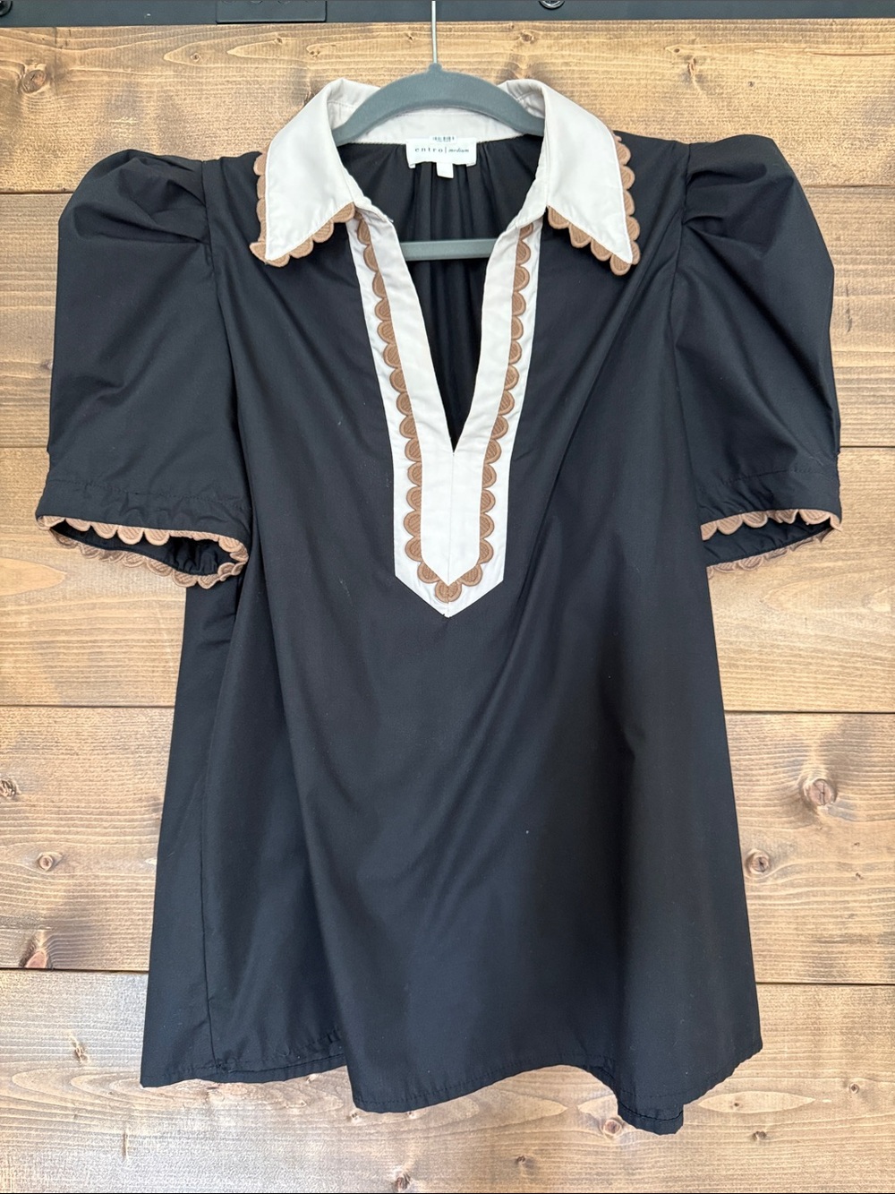Entro Medium Black Shirt with Decorative Trim